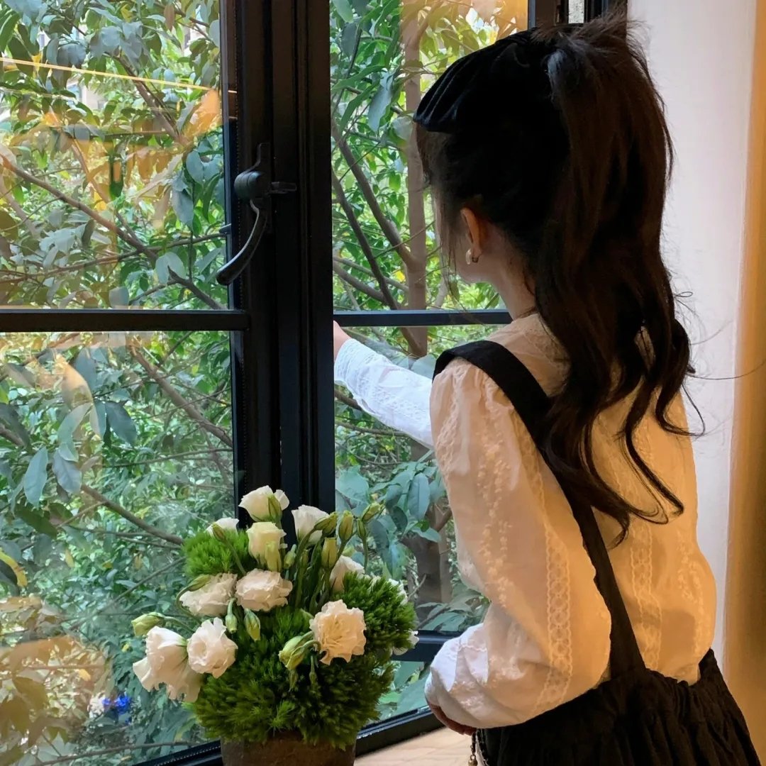 重返地球，我的圣人身份泄露了